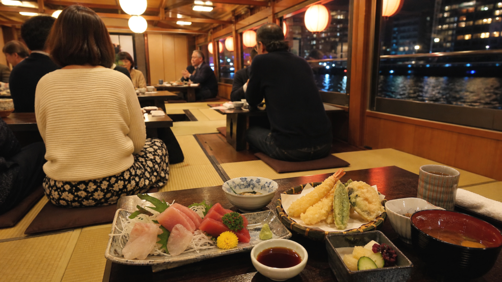 Standard yakatabune dinner with sashimi and tempura in Tokyo