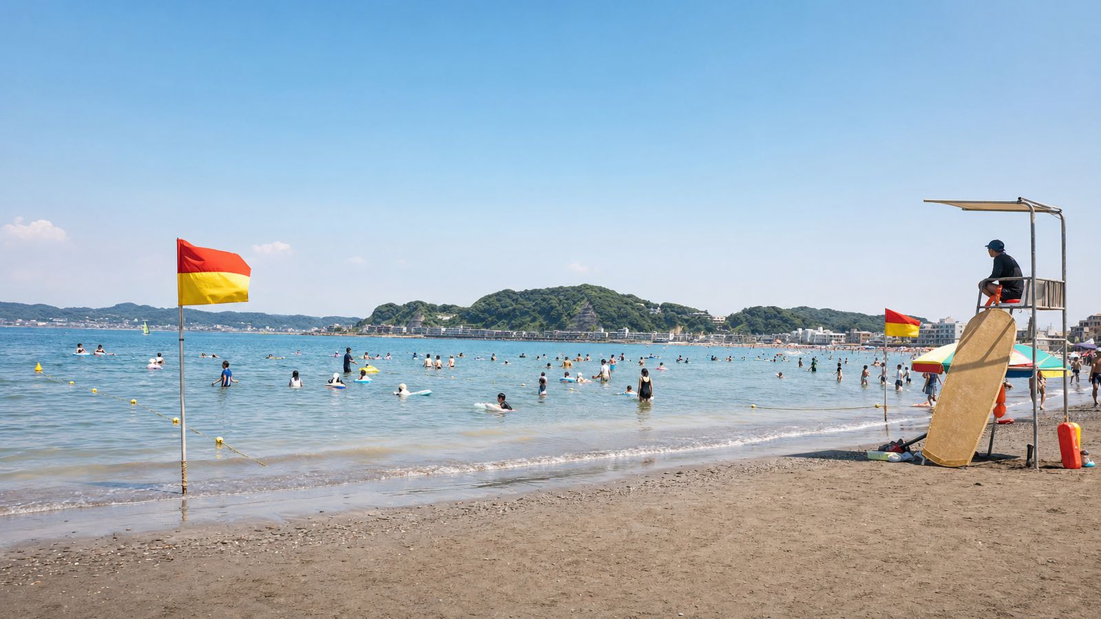Managed summer swimming beach in Kamakura